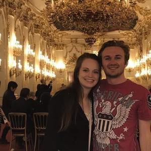 Meet your Posher, Catherine